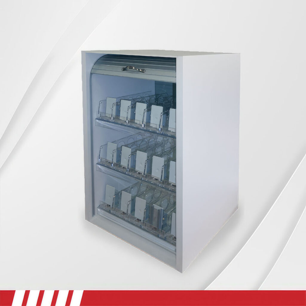 - PVC - избутвачи и разделители за продуктите - щора с ключалка и ключ